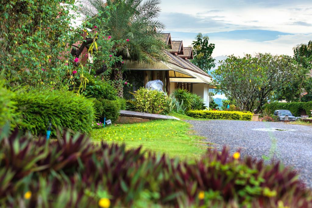Hotel Phukumhom Khao Yai Wangkata Exterior foto